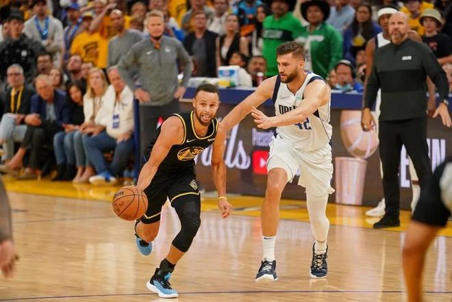 这些年随着 这些年随着