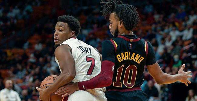 在比赛开场 在比赛开场