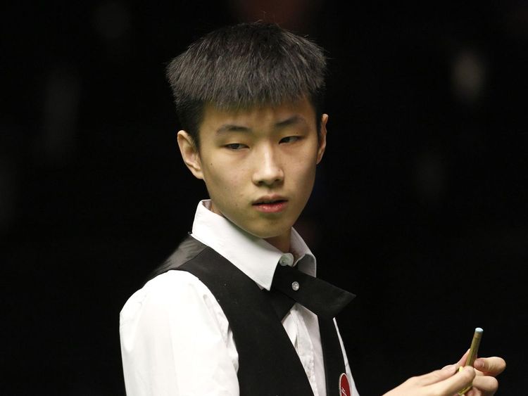 泥地热身 泥地热身