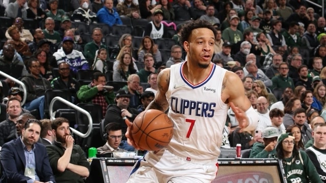 他在关键回 他在关键回