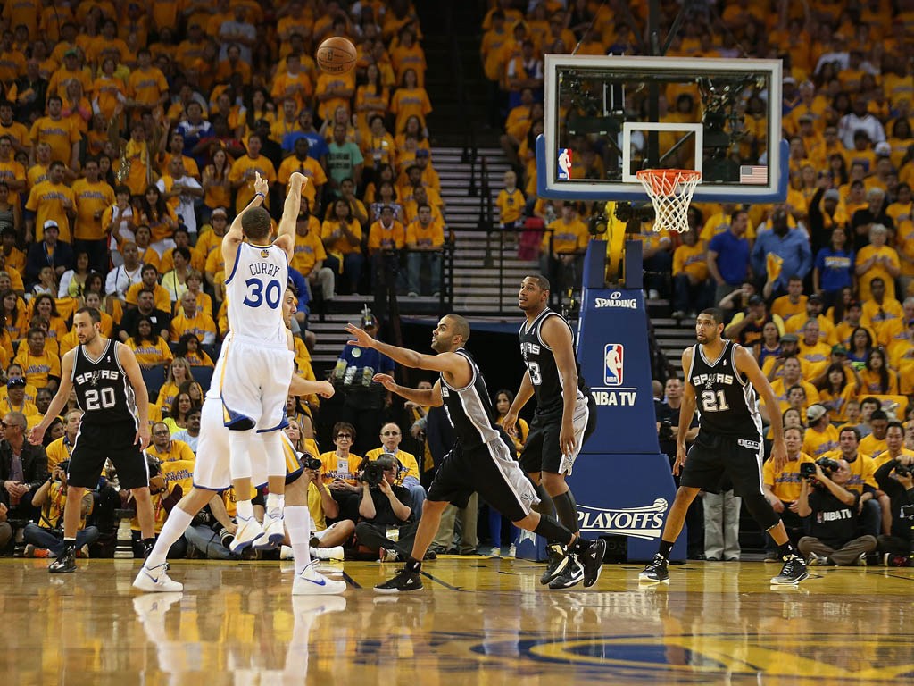 中距离足以 中距离足以