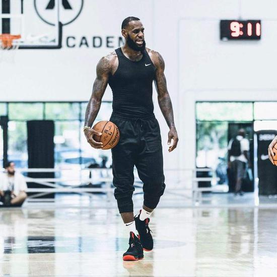 布莱顿赢在 布莱顿赢在