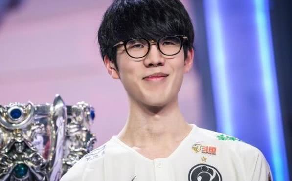 门将与后场 门将与后场